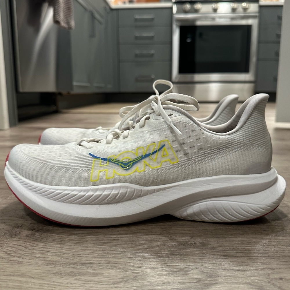 Hoka Men’s Mach 6